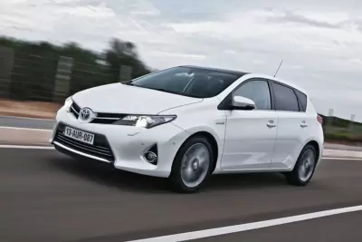 Prvá jazda: Toyota Auris výrazne zmenila charakter a dostala nový motor